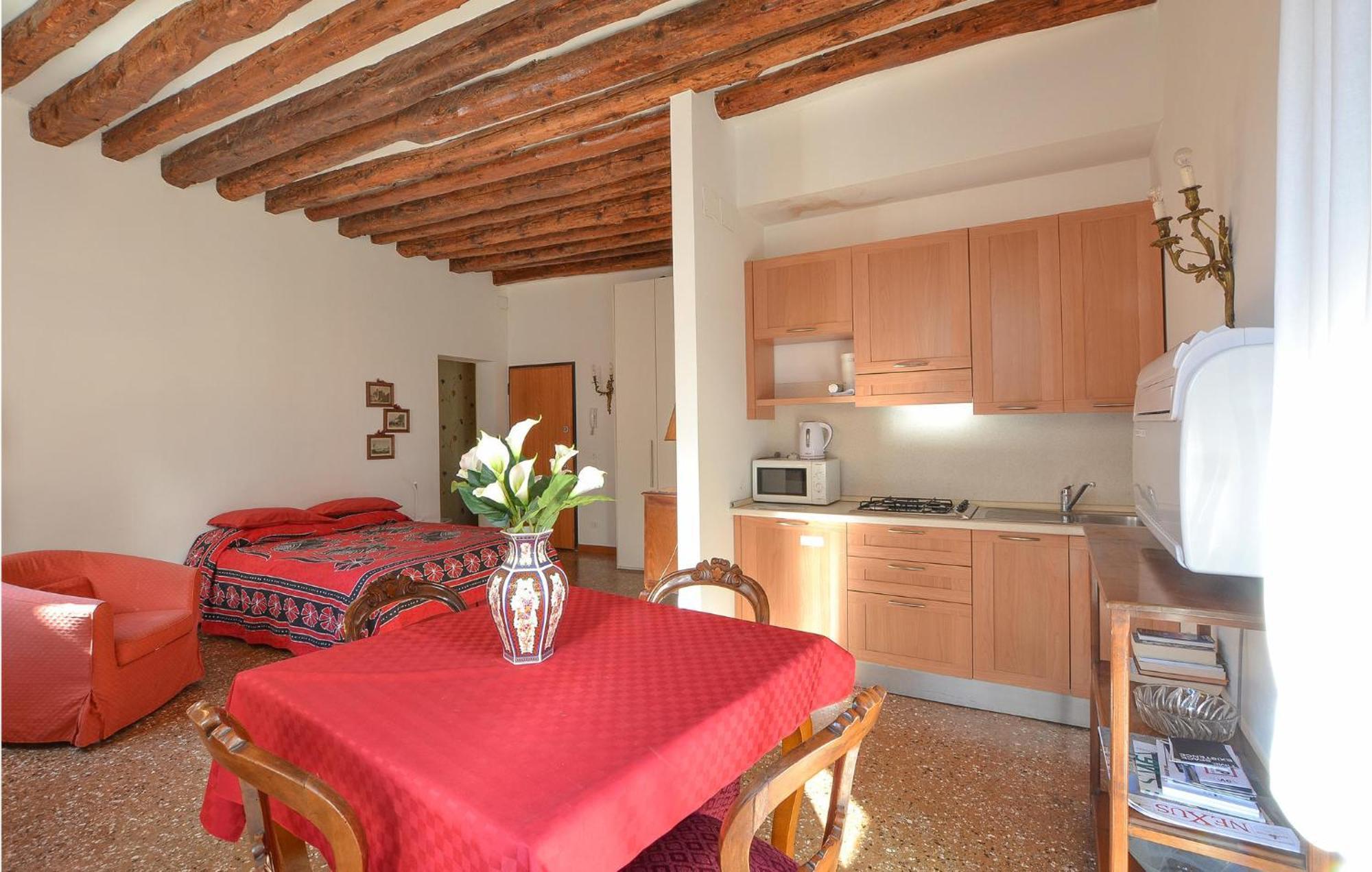 Stunning Apartment In Venezia With Kitchenette Eksteriør bilde