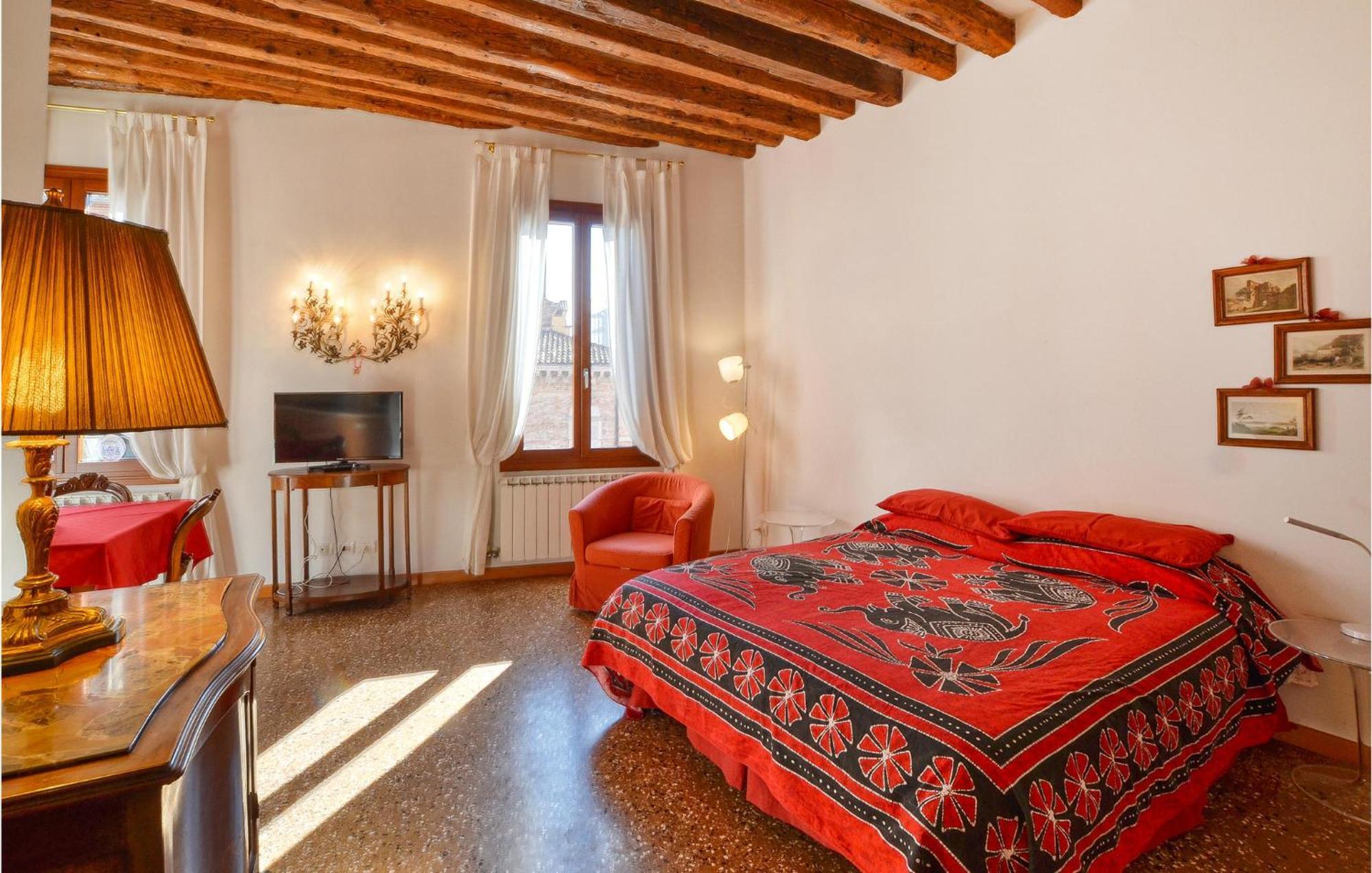 Stunning Apartment In Venezia With Kitchenette Eksteriør bilde